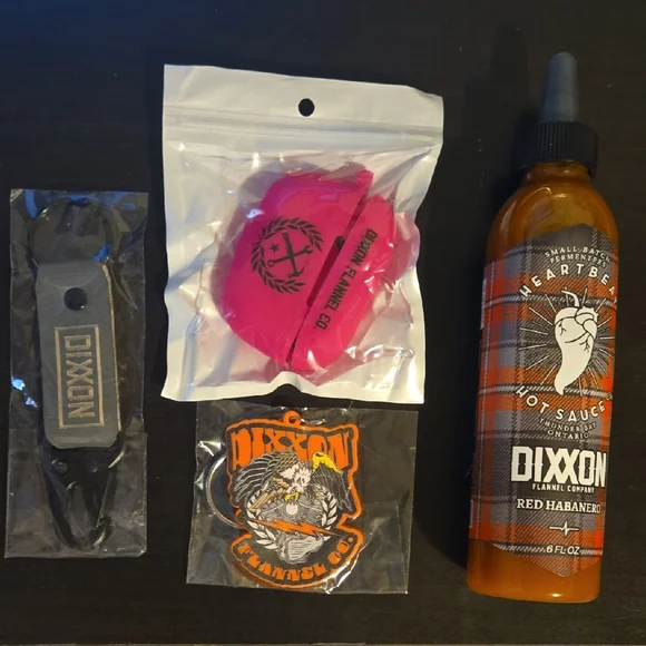 LOWEST PRICE-DIXXON Hot Sauce and Accessory Collection - Picture 1 of 2